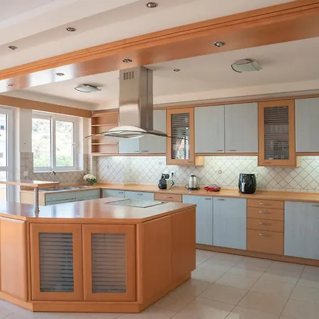 Rethymnian Luxury Seaview *